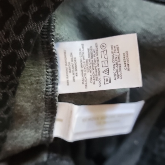 NEW Loft Leapard Print Leggings - Picture 9 of 13